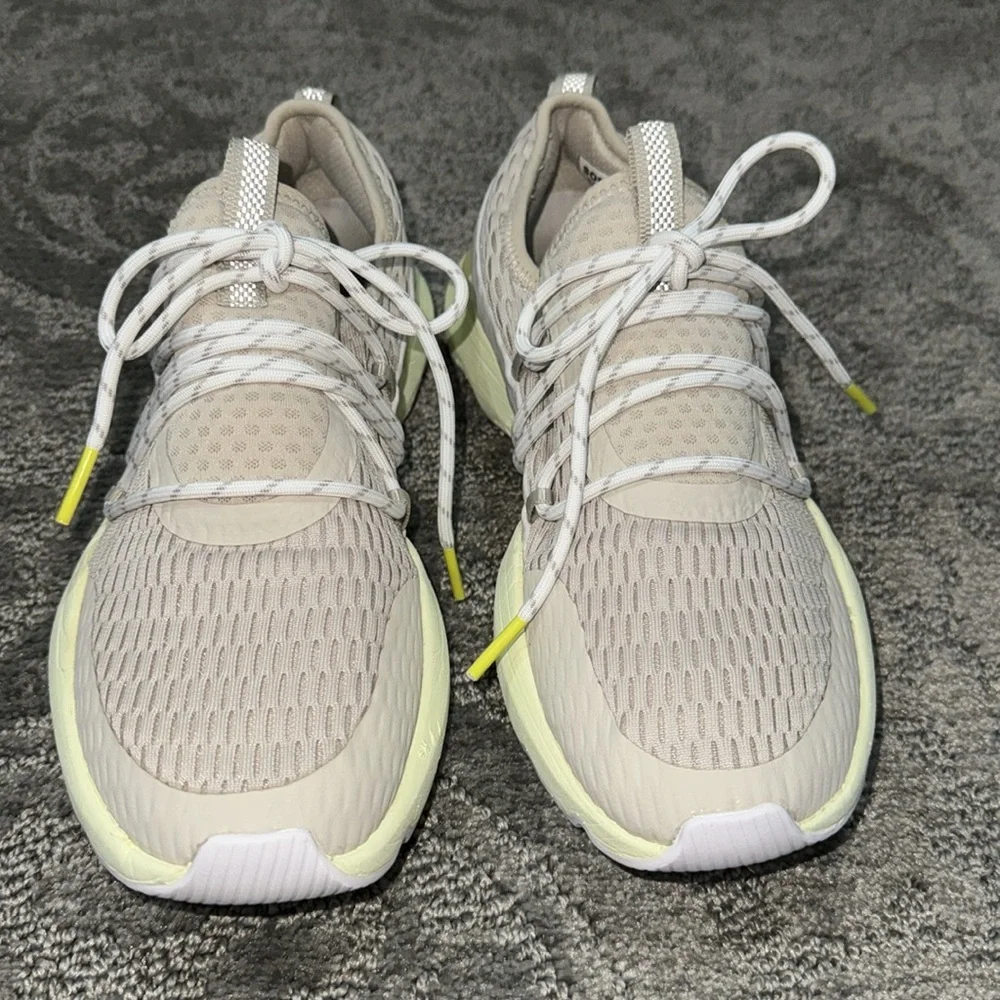 •Sorel Kinetic Impact• - Picture 2 of 6